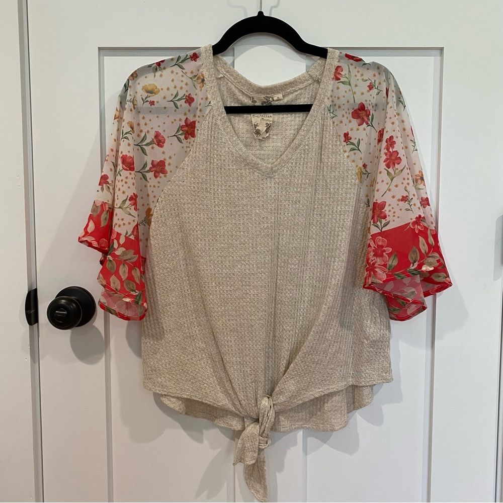 Waffle Knit Floral Sleeve Top